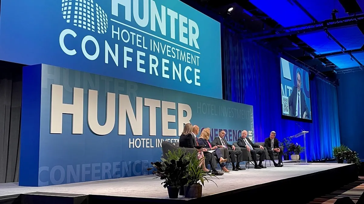 Hunter Conference Background Photo